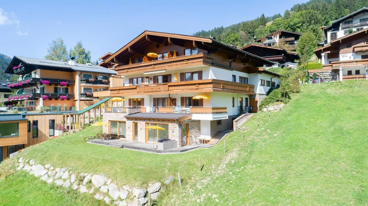 Appartement Schoene Aussicht Saalbach-Hinterglemm